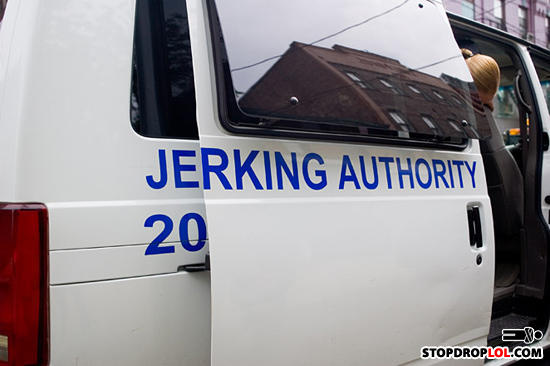 Jerking_authority